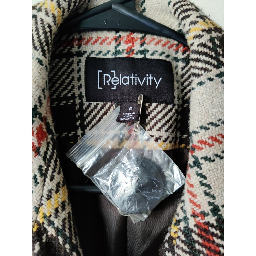 Relativity Jacket Fall Colors Red/Brown Faux Bottun Snap Plaid Size 6 - Picture 3 of 3
